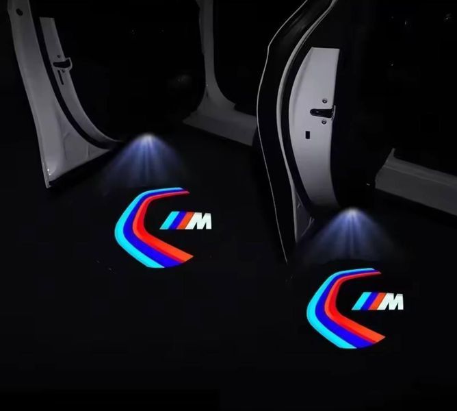 Проекція дверей BMW М Performance F-серії, E-серія (крім E39, E53) 2 шт 2178 фото