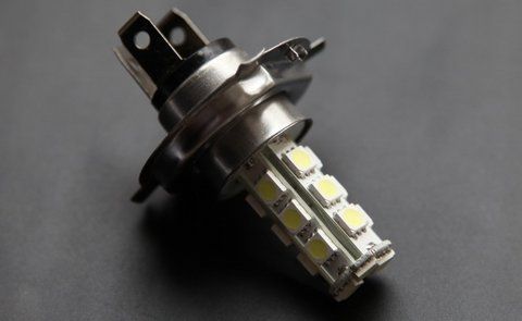 LED світлодіодна лампи H4 - 18 діодів 5050 33 фото