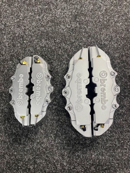 Декоративные накладки на тормозные суппорта Brembo Серые ABS 4 шт. М 2197 фото